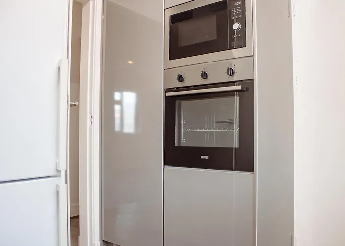 公寓 Spacious 4-bed Flat - 10 Mins To Centre 利兹