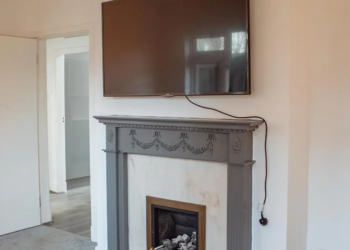 Spacious 4-bed Flat - 10 Mins To Centre Apartamento *